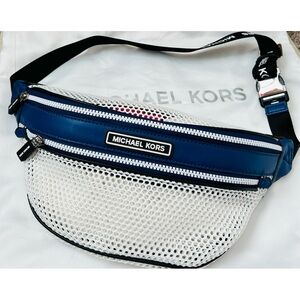Michael Kors Blue and White Belt Bag (NWOT) Unisex